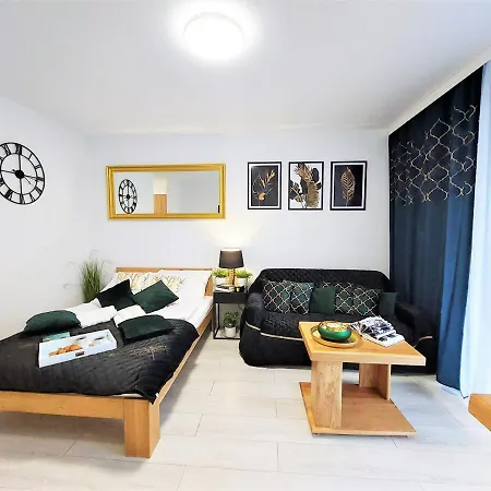 Mariw Matejki 17 Z Widokiem Na Park Apartament