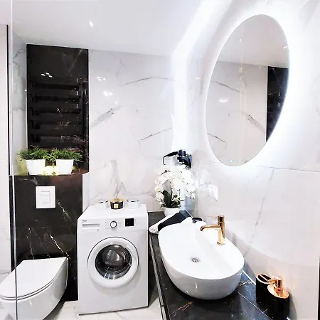 아파트 Mit Blick Auf Den Park - Mariw Matejki 17 Z Widokiem Na Park